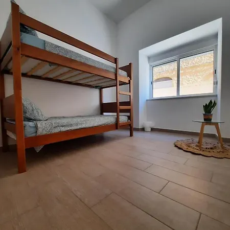 Blue Sardine Хостел *